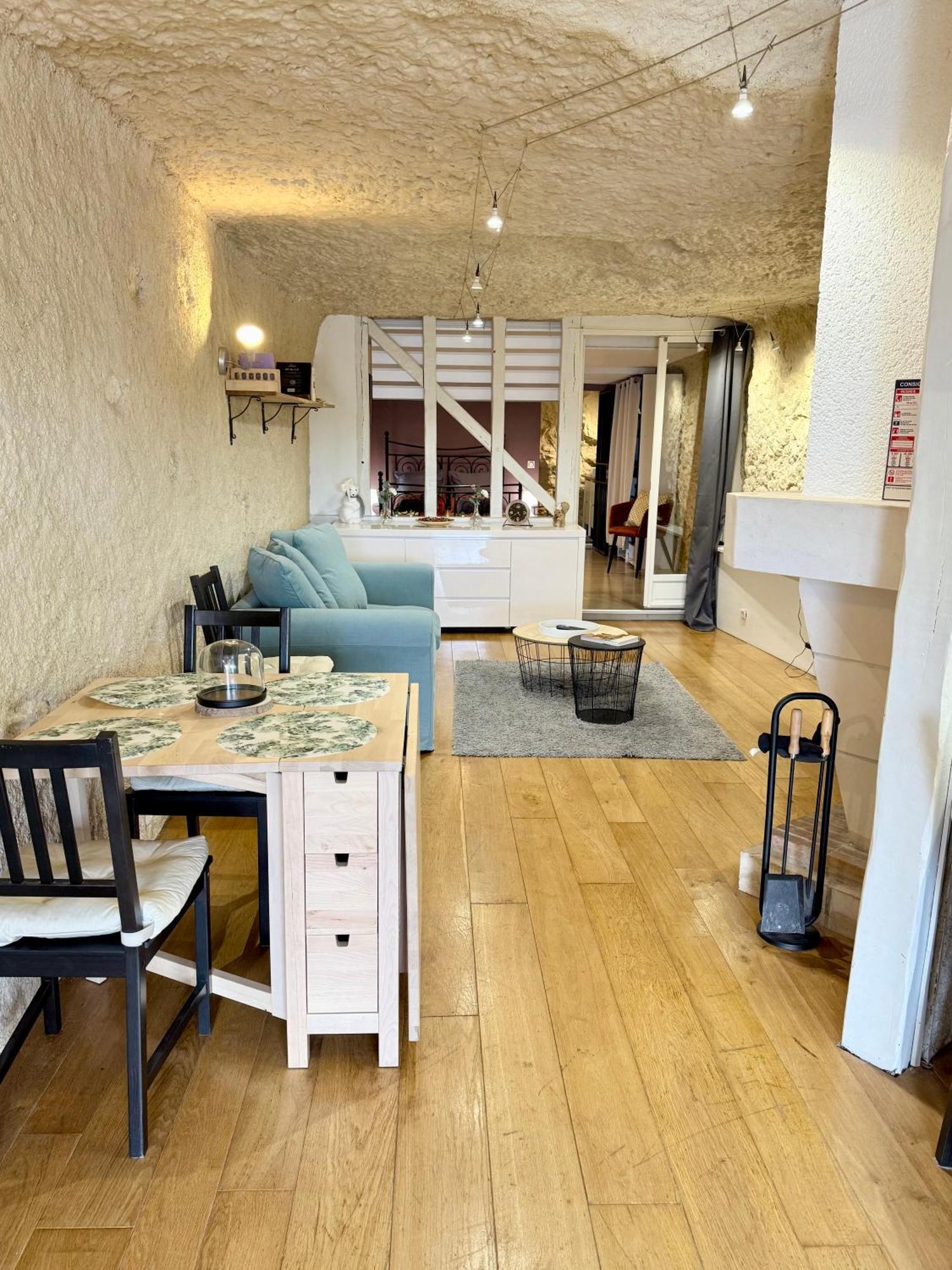 Ferienwohnung Troglodyte Du Petit Coteau Vouvray Exterior foto